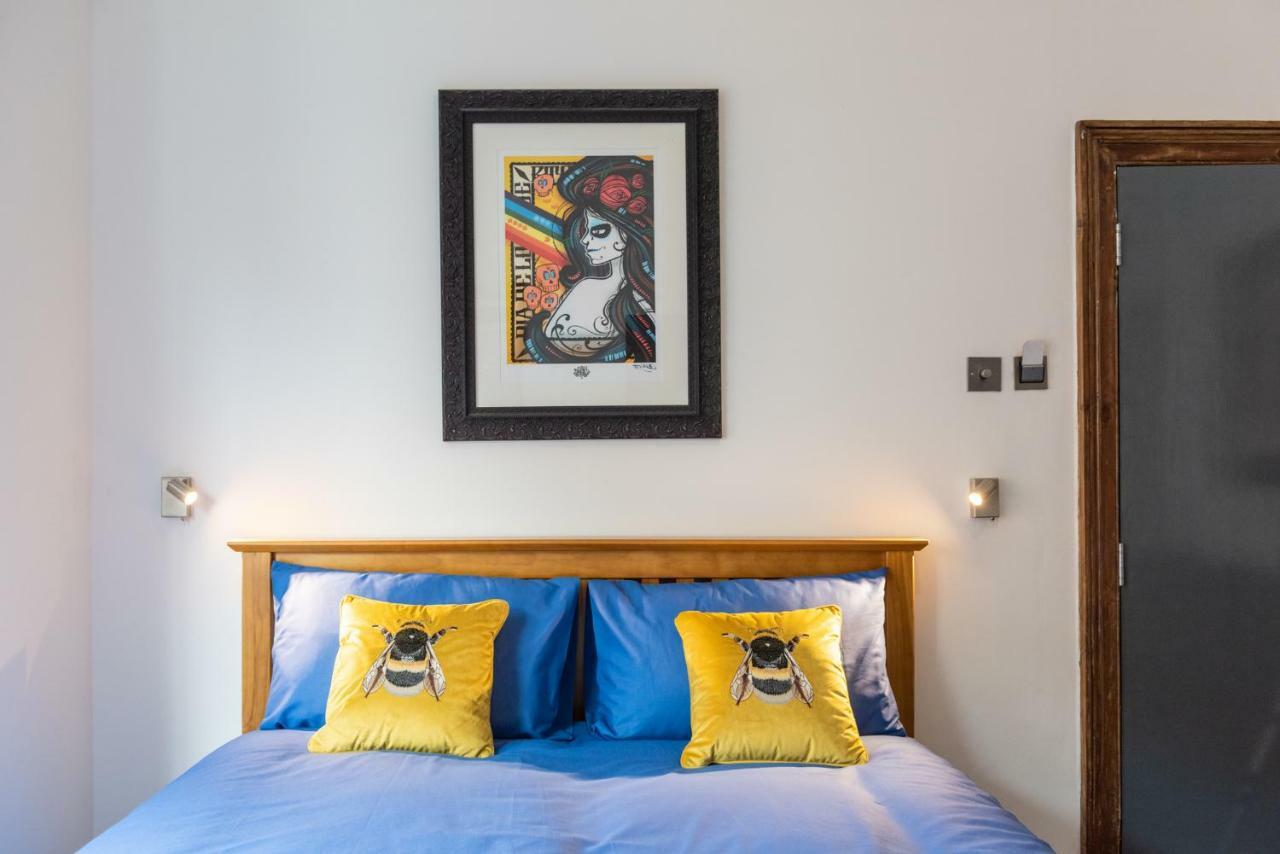 144 Lower Cheltenham Place Hotel บริสตอล ภายนอก รูปภาพ