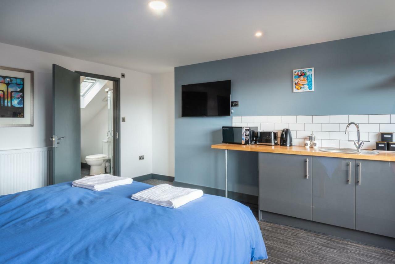144 Lower Cheltenham Place Hotel บริสตอล ภายนอก รูปภาพ