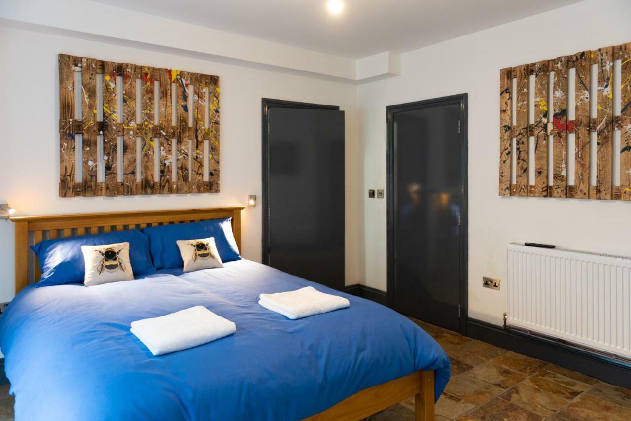 144 Lower Cheltenham Place Hotel บริสตอล ภายนอก รูปภาพ
